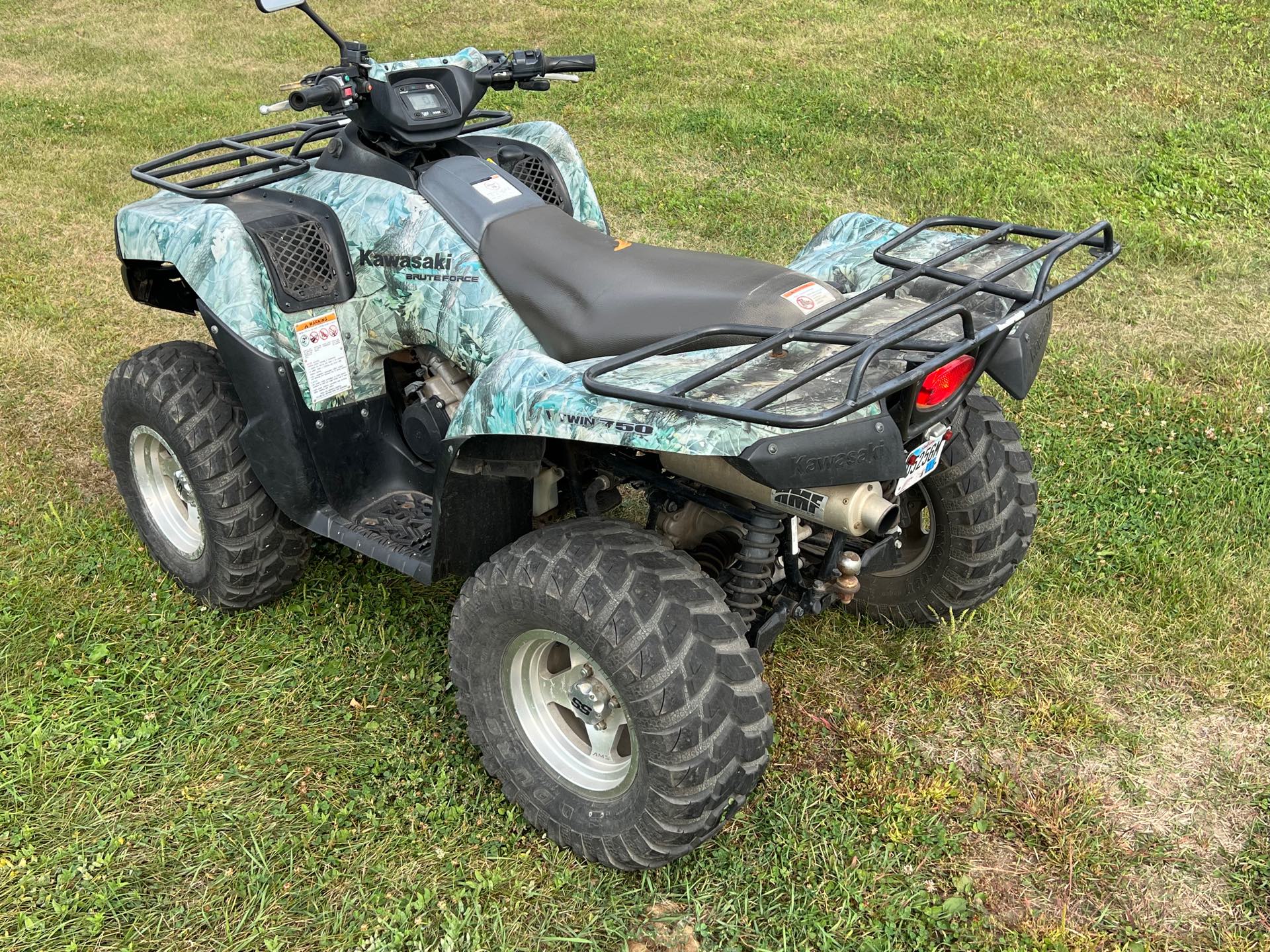 2005 Kawasaki Brute Force 750 4x4i at Interlakes Sport Center