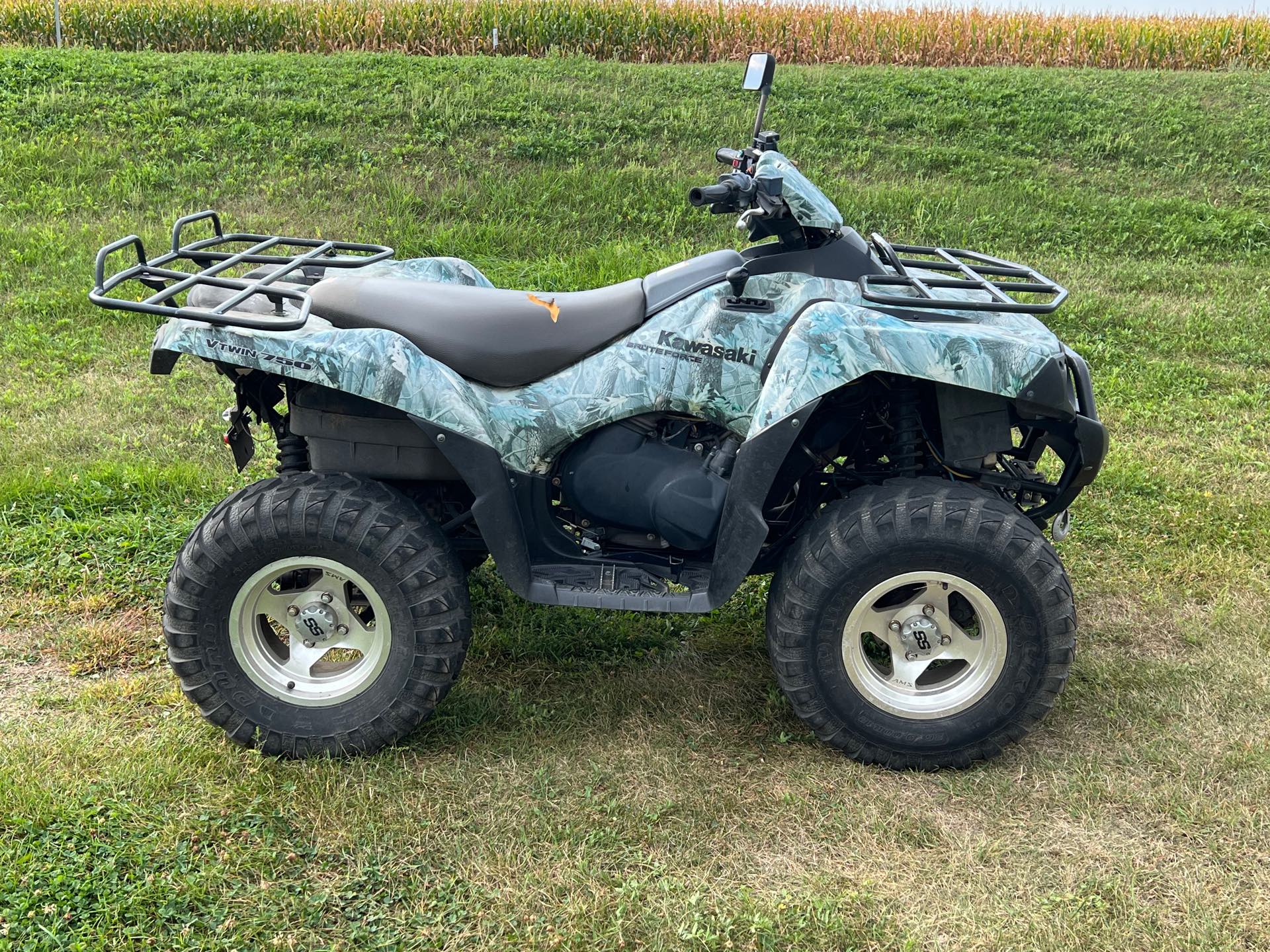 2005 Kawasaki Brute Force 750 4x4i at Interlakes Sport Center