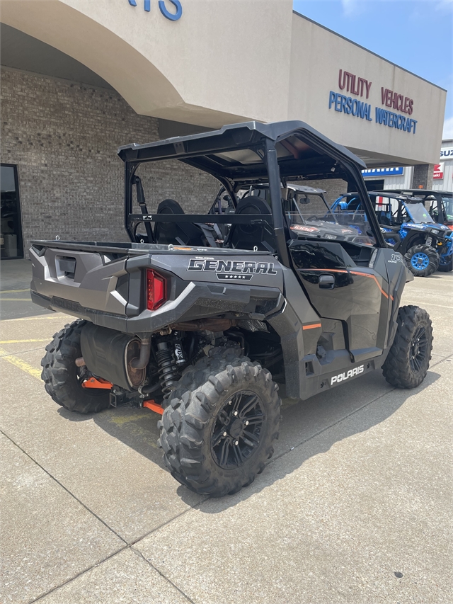 2017 Polaris GENERAL 1000 EPS Deluxe at Sunrise Pre-Owned
