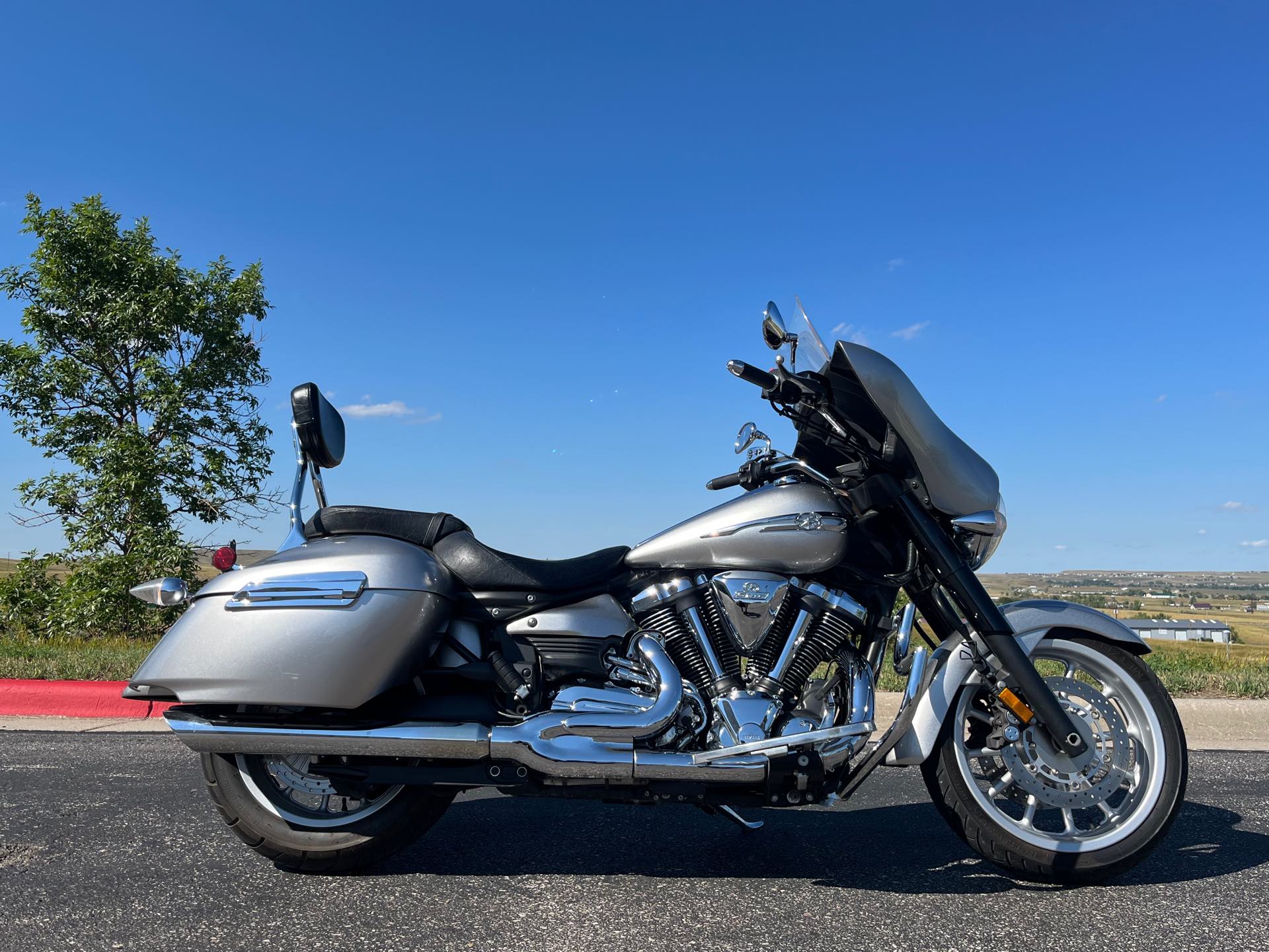 2012 Yamaha Stratoliner Deluxe at Mount Rushmore Motorsports