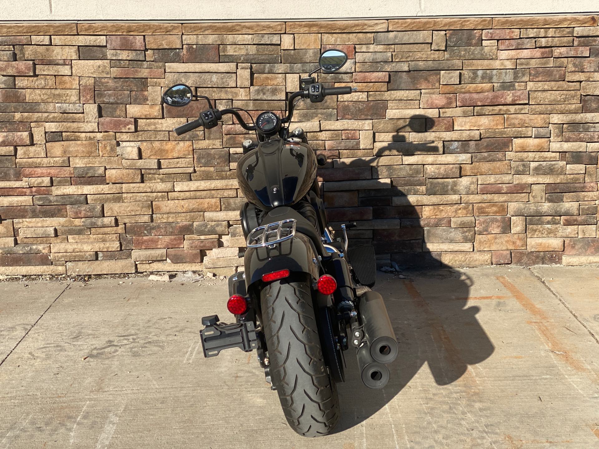 2022 Indian Chief Bobber Base at Head Indian Motorcycle