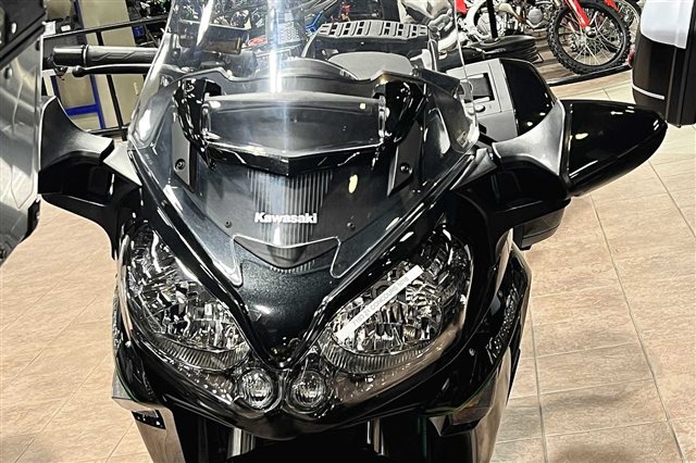 2021 Kawasaki Concours 14 ABS at Clawson Motorsports