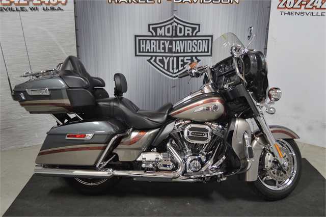 2016 Harley-Davidson Electra Glide CVO Limited at Suburban Motors Harley-Davidson