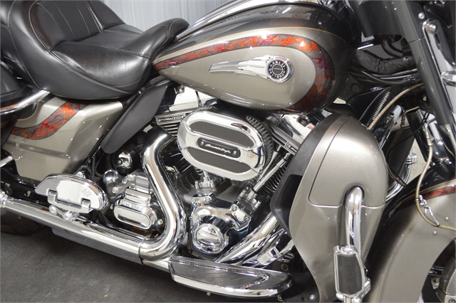 2016 Harley-Davidson Electra Glide CVO Limited at Suburban Motors Harley-Davidson