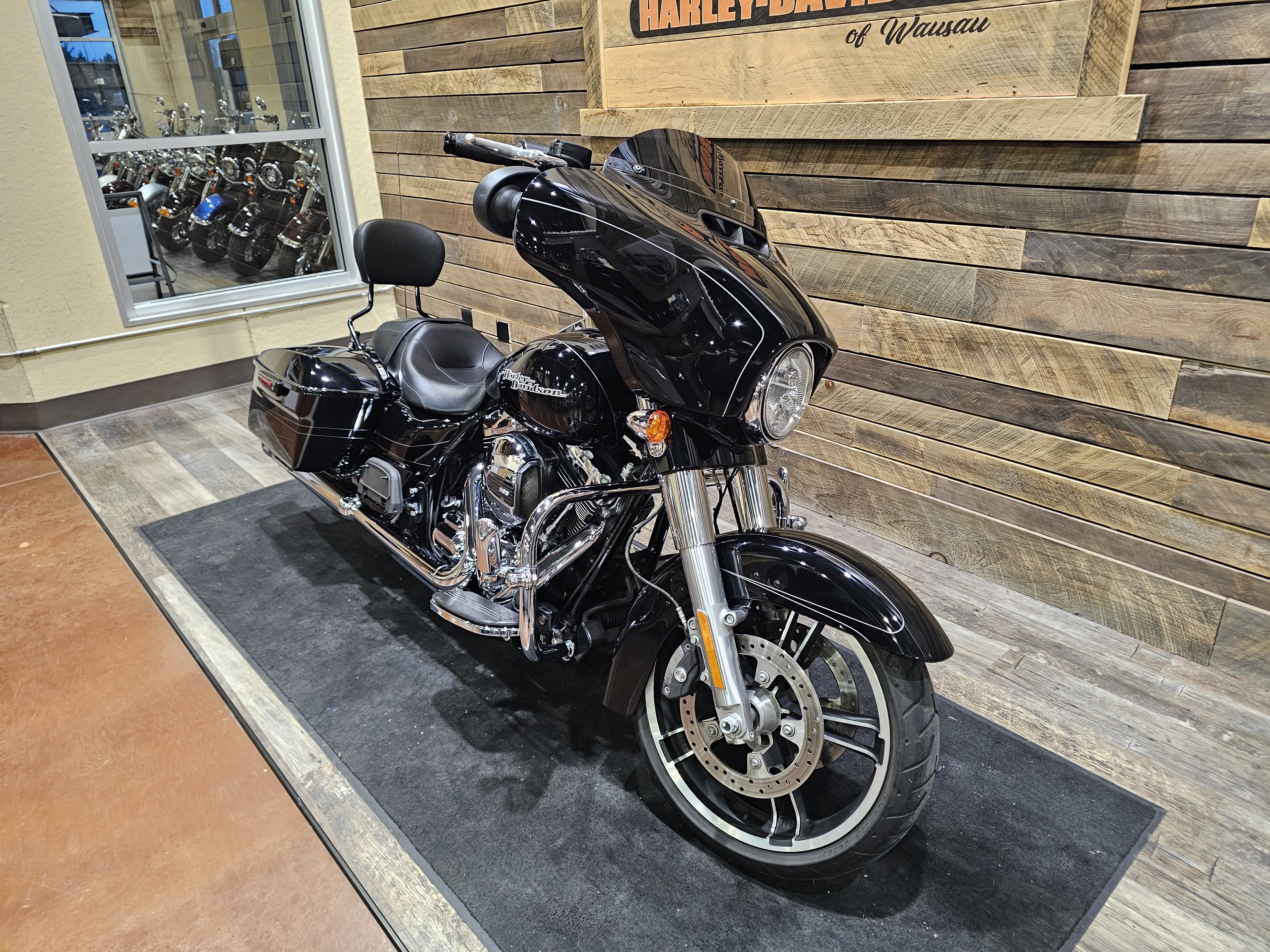 2016 Harley-Davidson Street Glide Special at Bull Falls Harley-Davidson