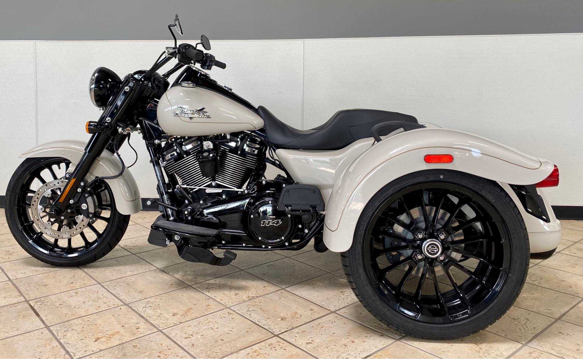 2023 Harley-Davidson Trike Freewheeler at Destination Harley-Davidson®, Tacoma, WA 98424