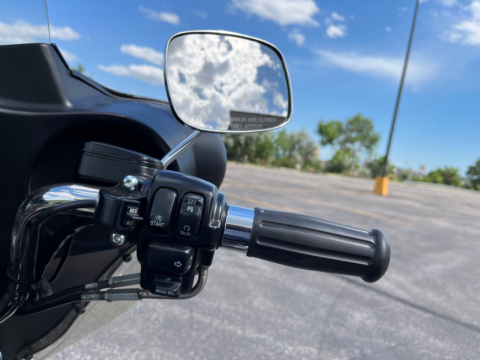 2001 Harley-Davidson FLHTCI at Mount Rushmore Motorsports