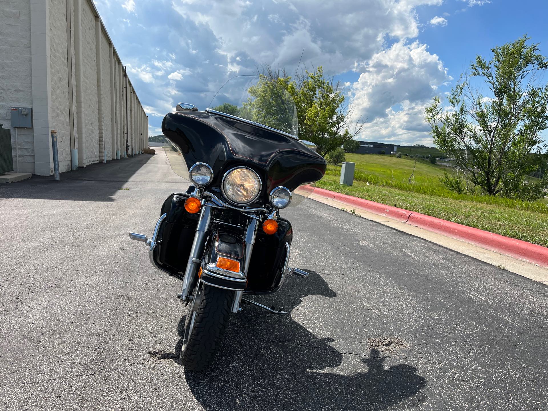 2001 Harley-Davidson FLHTCI at Mount Rushmore Motorsports