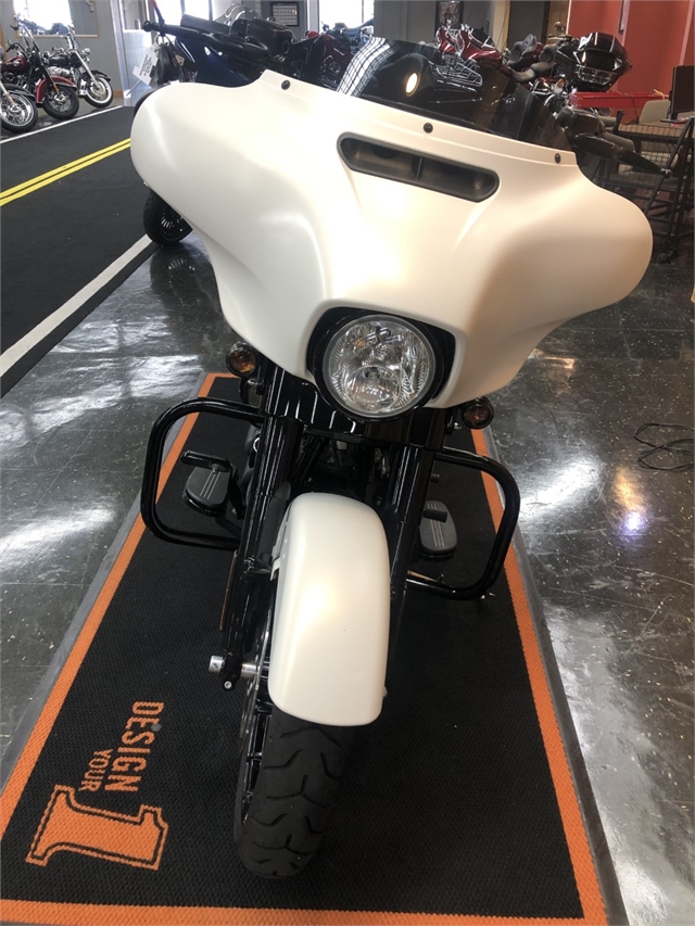 2018 Harley-Davidson Street Glide Special at Holeshot Harley-Davidson
