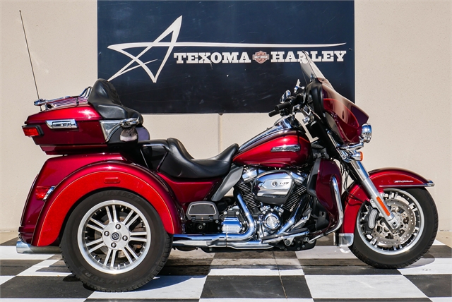 2017 Harley-Davidson Trike Tri Glide Ultra at Texoma Harley-Davidson