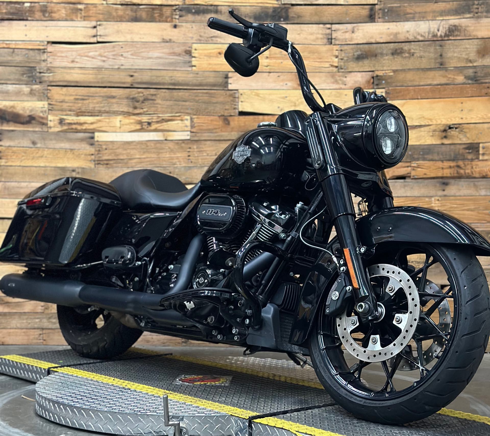 2022 Harley-Davidson Road King Special at Lumberjack Harley-Davidson