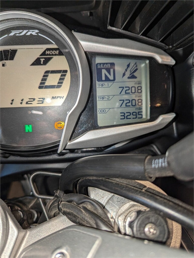 2015 Yamaha FJR 1300A at Martin Moto