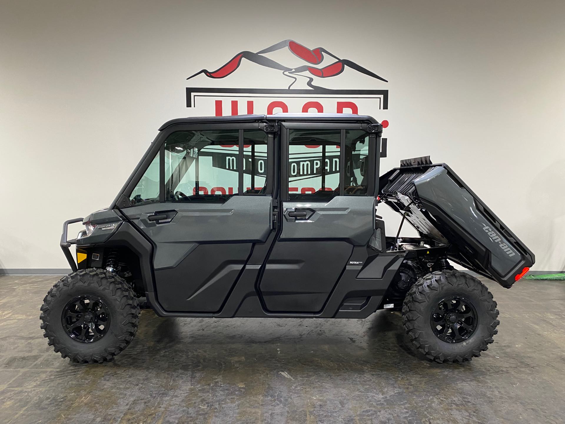 2024 Can-Am 6MRD at Wood Powersports Harrison