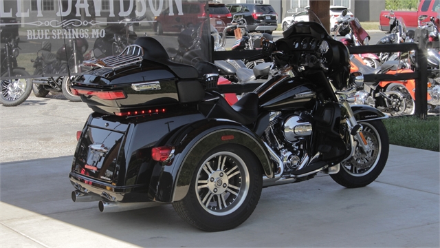 2016 Harley-Davidson Trike Tri Glide Ultra at Outlaw Harley-Davidson