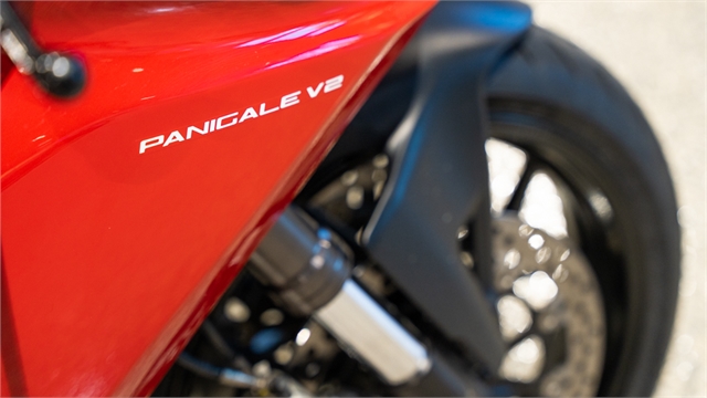 2022 Ducati Panigale V2 | Motoprimo Motorsports