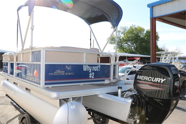 2016 Sun Tracker Party Barge 18 Dlx at Jerry Whittle Boats