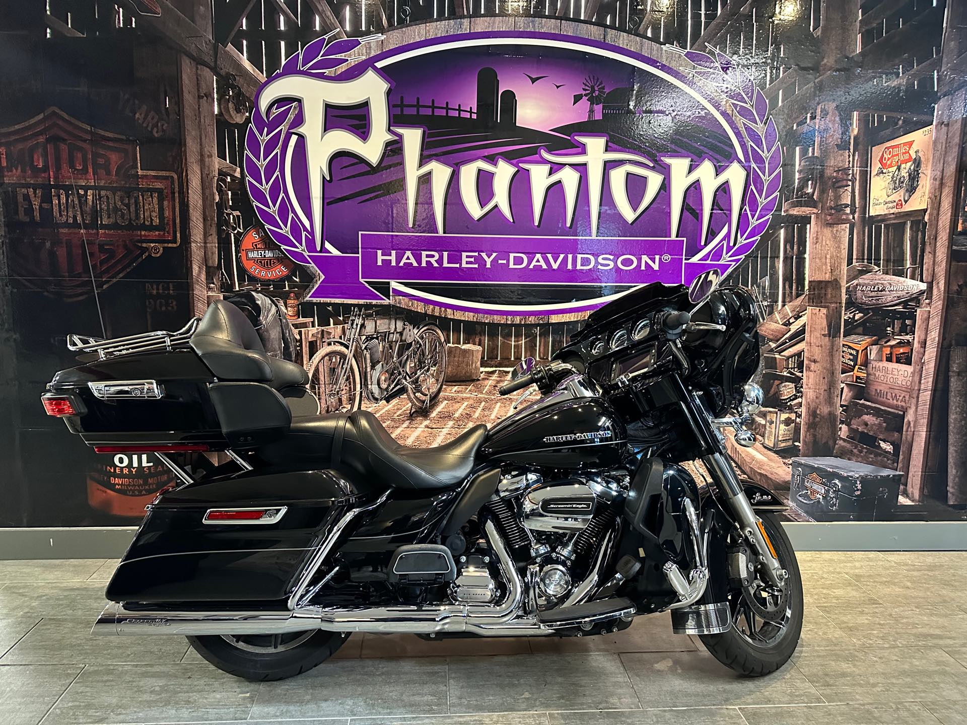 2017 Harley-Davidson Electra Glide Ultra Limited at Phantom Harley-Davidson