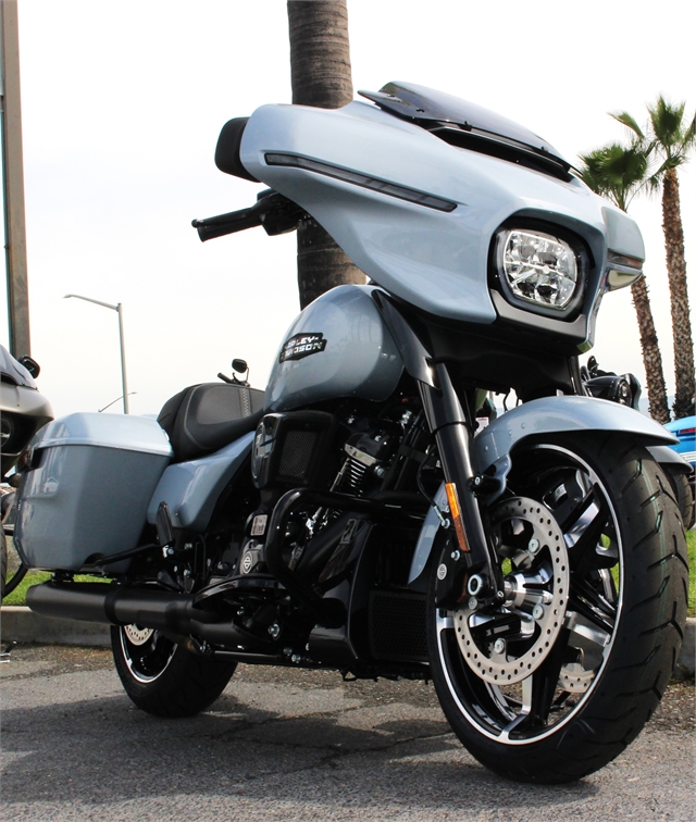 2024 Harley-Davidson Street Glide Base at Quaid Harley-Davidson, Loma Linda, CA 92354