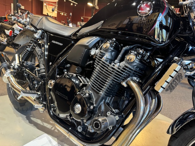 2014 Honda CB 1100 at Martin Moto