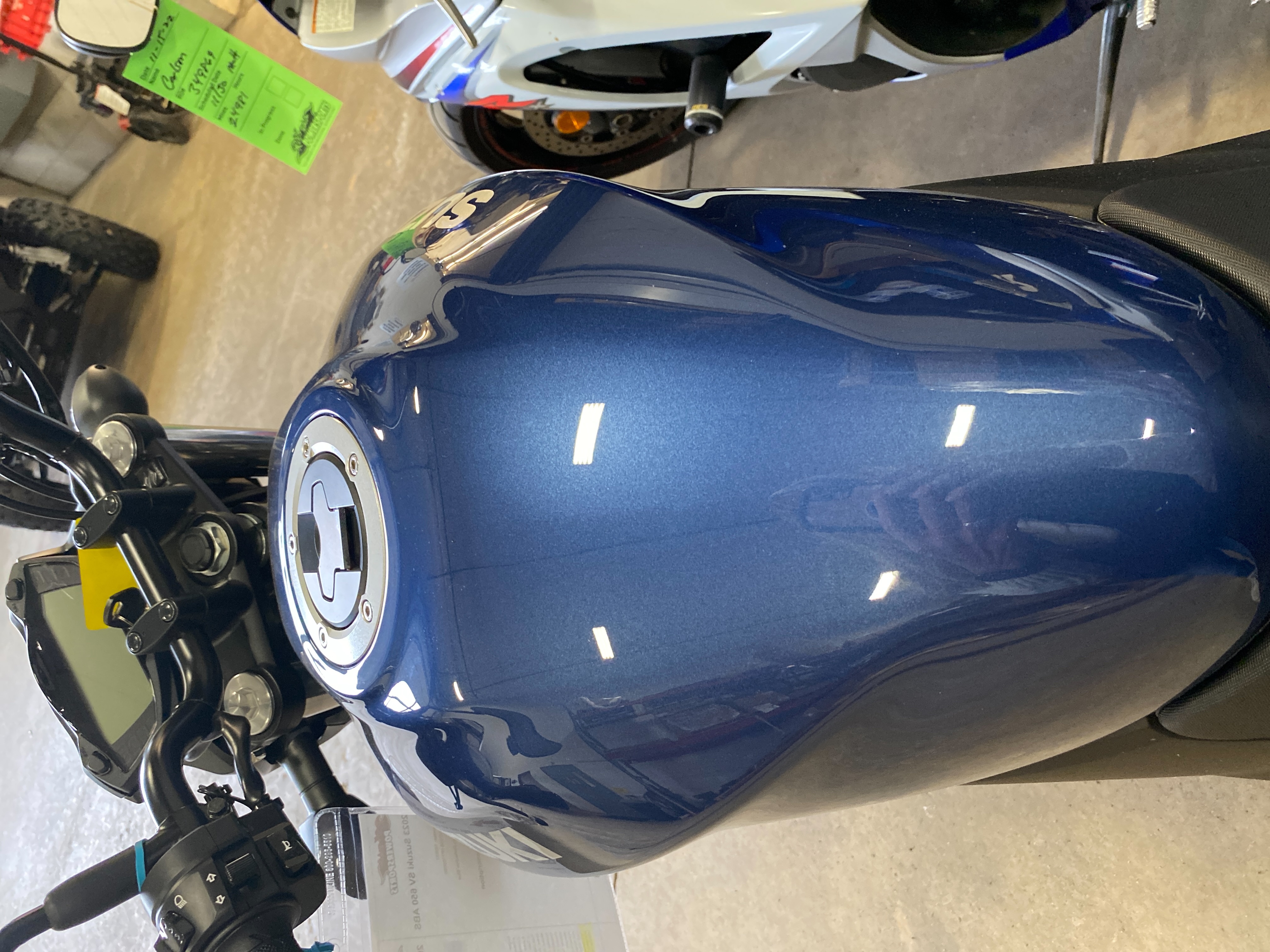2023 Suzuki SV 650 ABS at Rod's Ride On Powersports