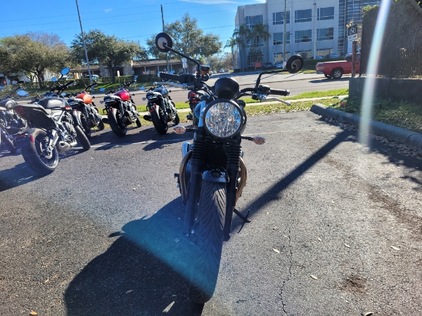 2024 Triumph Speed Twin 900 Stealth Edition at Tampa Triumph, Tampa, FL 33614