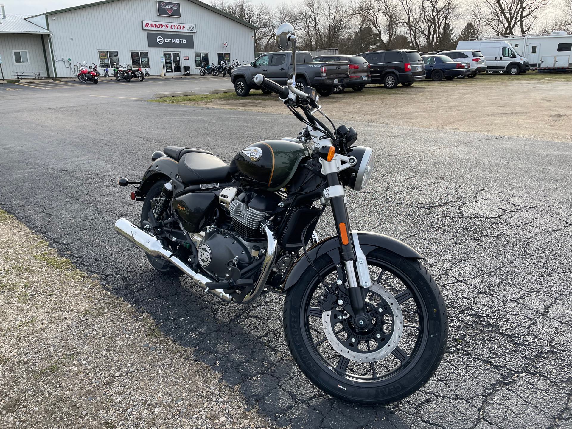 2024 Royal Enfield Super Meteor 650 at Randy's Cycle