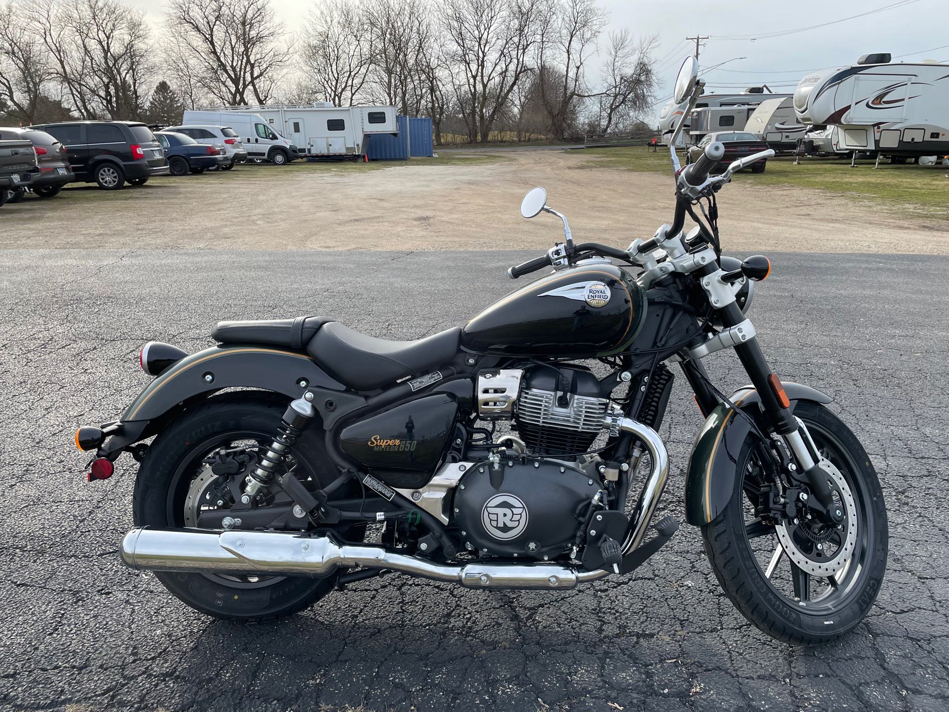 2024 Royal Enfield Super Meteor 650 at Randy's Cycle