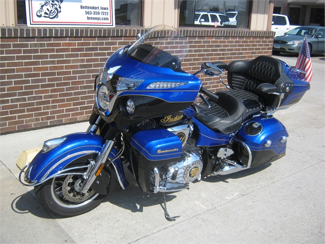 2018 Indian Motorcycle Roadmaster Elite ABS Cobalt Candy / Black Crystal w/ 23K Gold Trim at Brenny's Motorcycle Clinic, Bettendorf, IA 52722