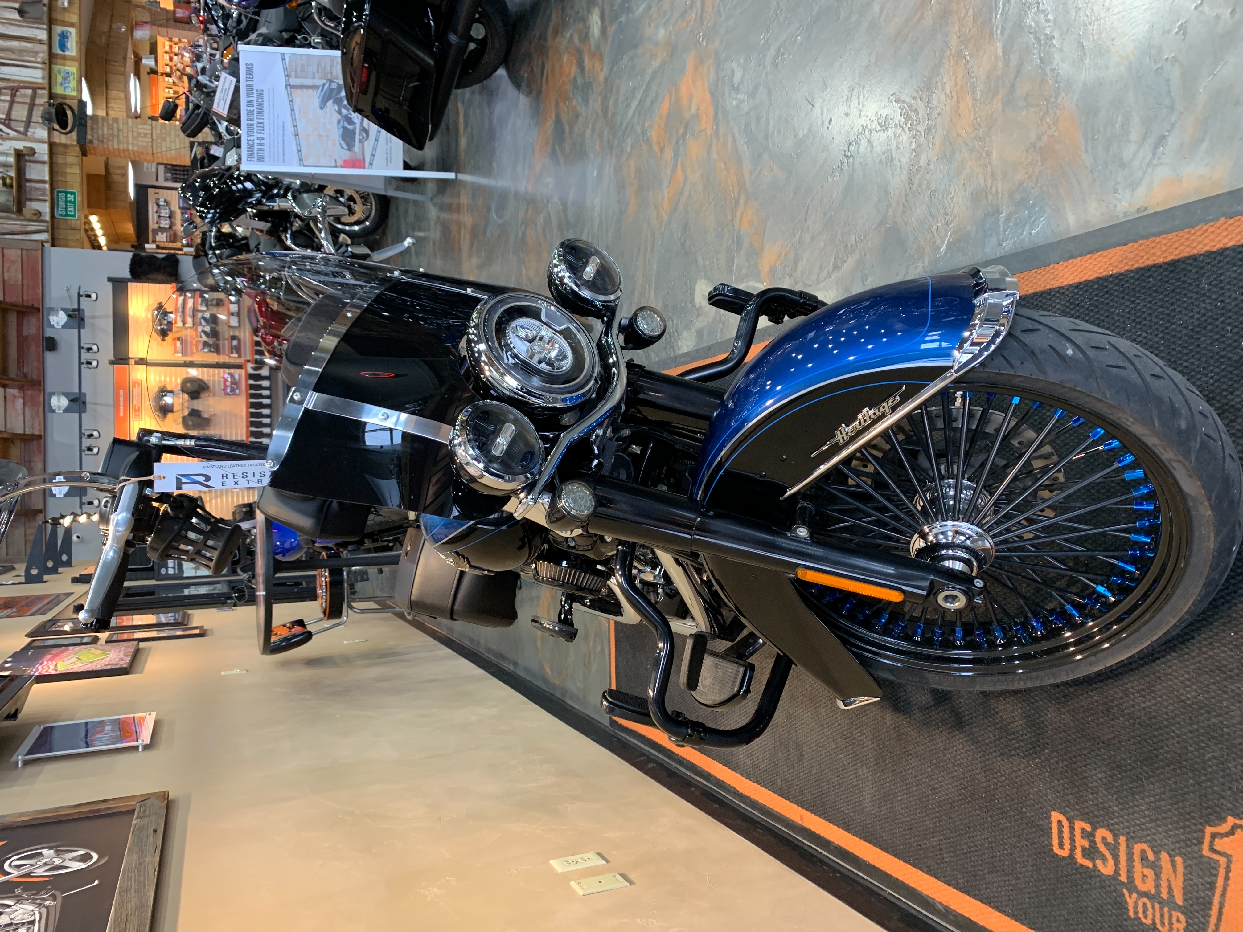 2018 Harley-Davidson Softail Heritage Classic 114 at Vandervest Harley-Davidson, Green Bay, WI 54303