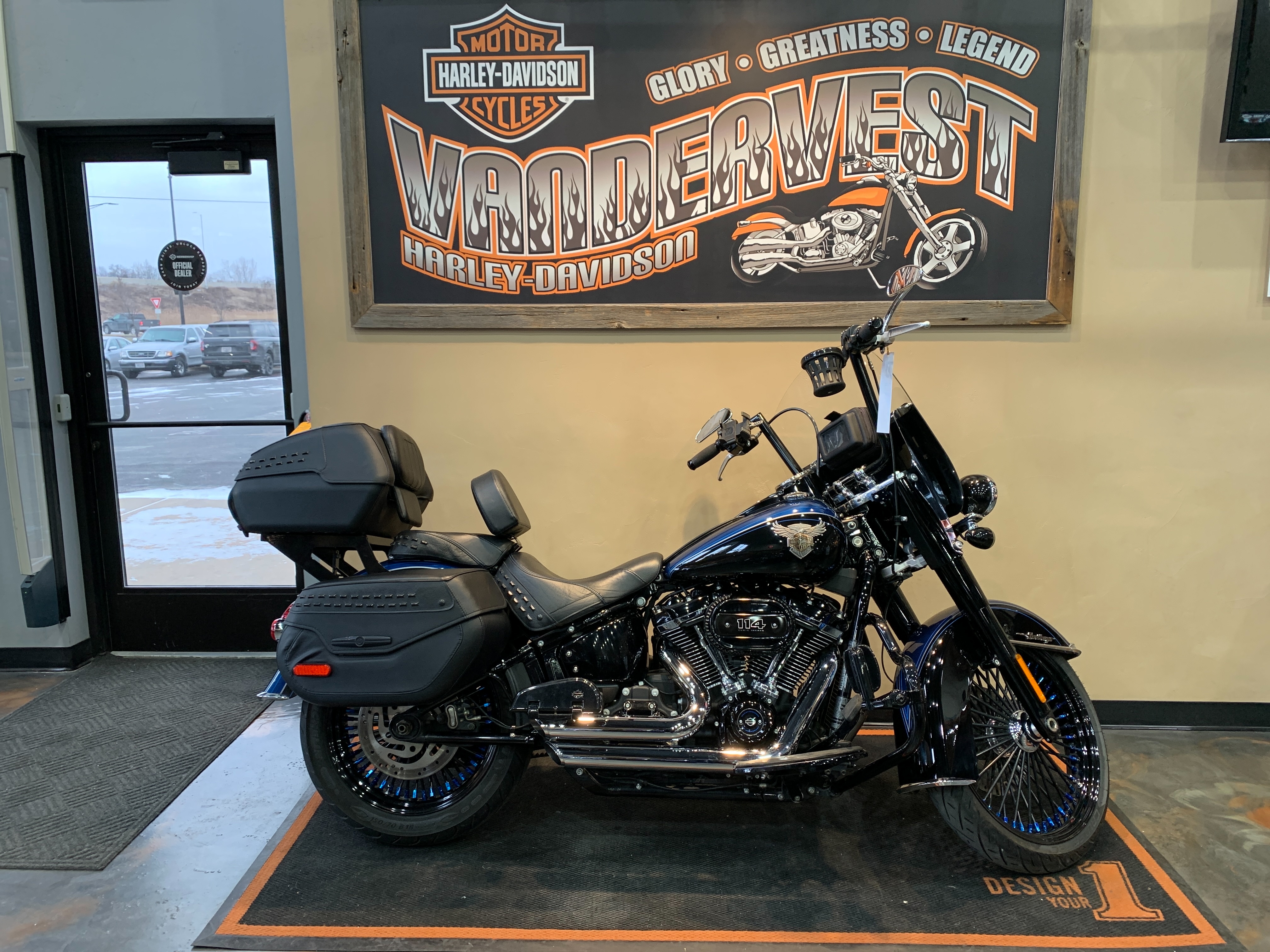 2018 Harley-Davidson Softail Heritage Classic 114 at Vandervest Harley-Davidson, Green Bay, WI 54303