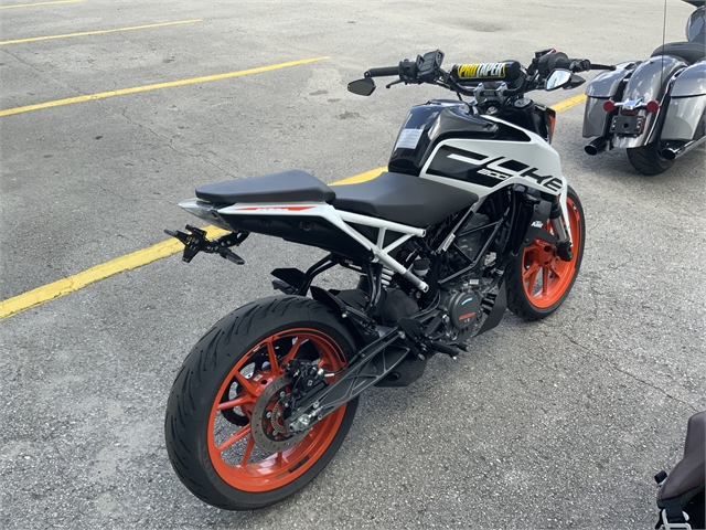 2022 KTM Duke 200 at Jacksonville Powersports, Jacksonville, FL 32225