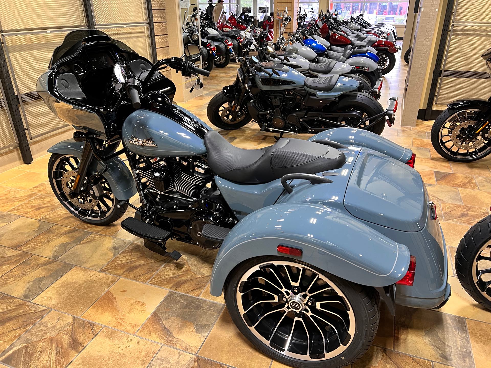 2024 Harley-Davidson Trike Road Glide 3 at Man O'War Harley-Davidson®