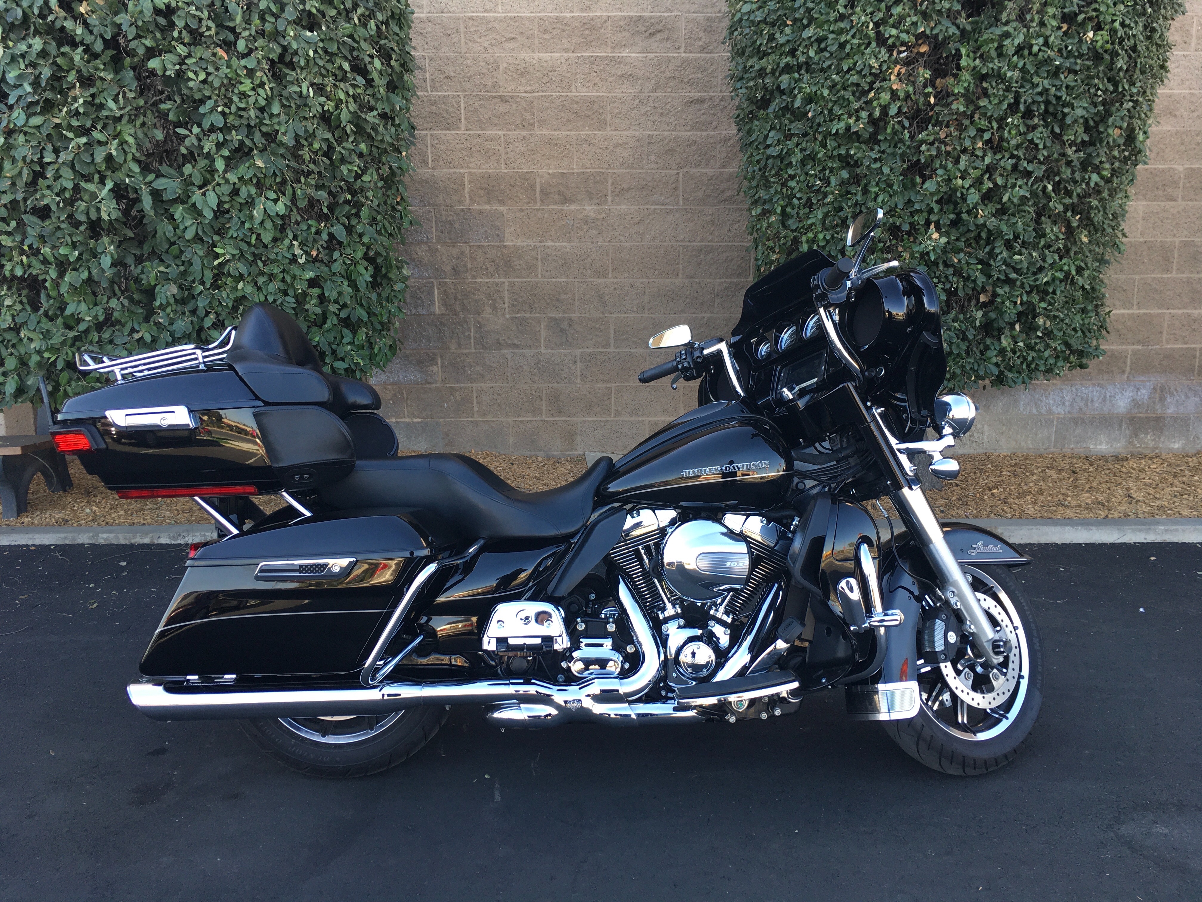 2016 Harley-Davidson FLHTK at Fresno Harley-Davidson