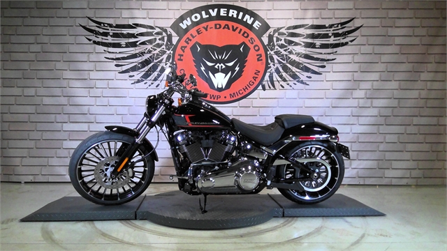 2024 Harley-Davidson Softail Breakout at Wolverine Harley-Davidson