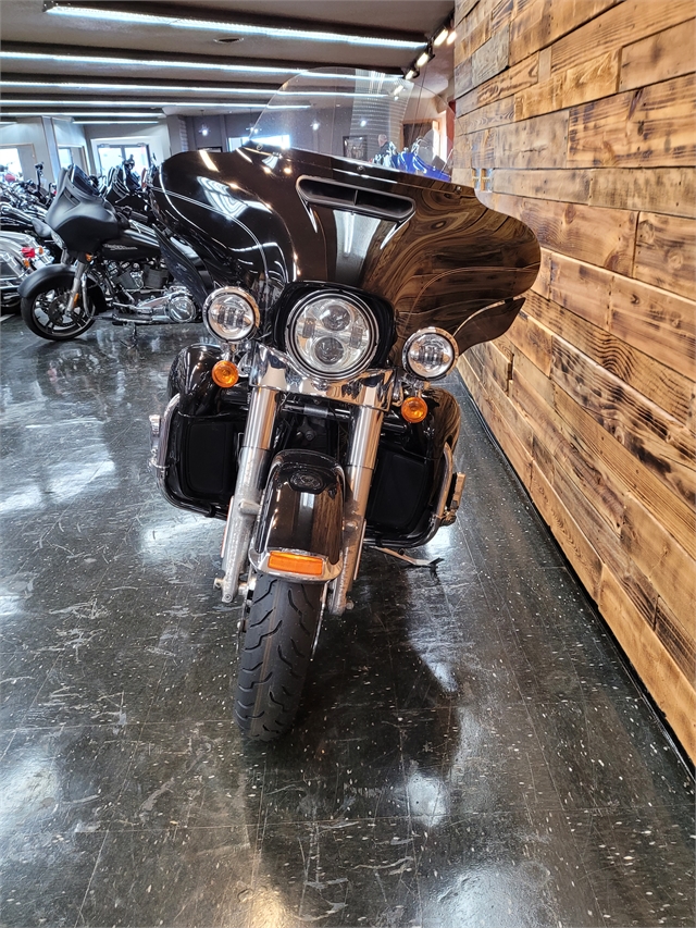 2015 Harley-Davidson Electra Glide Ultra Classic at Holeshot Harley-Davidson