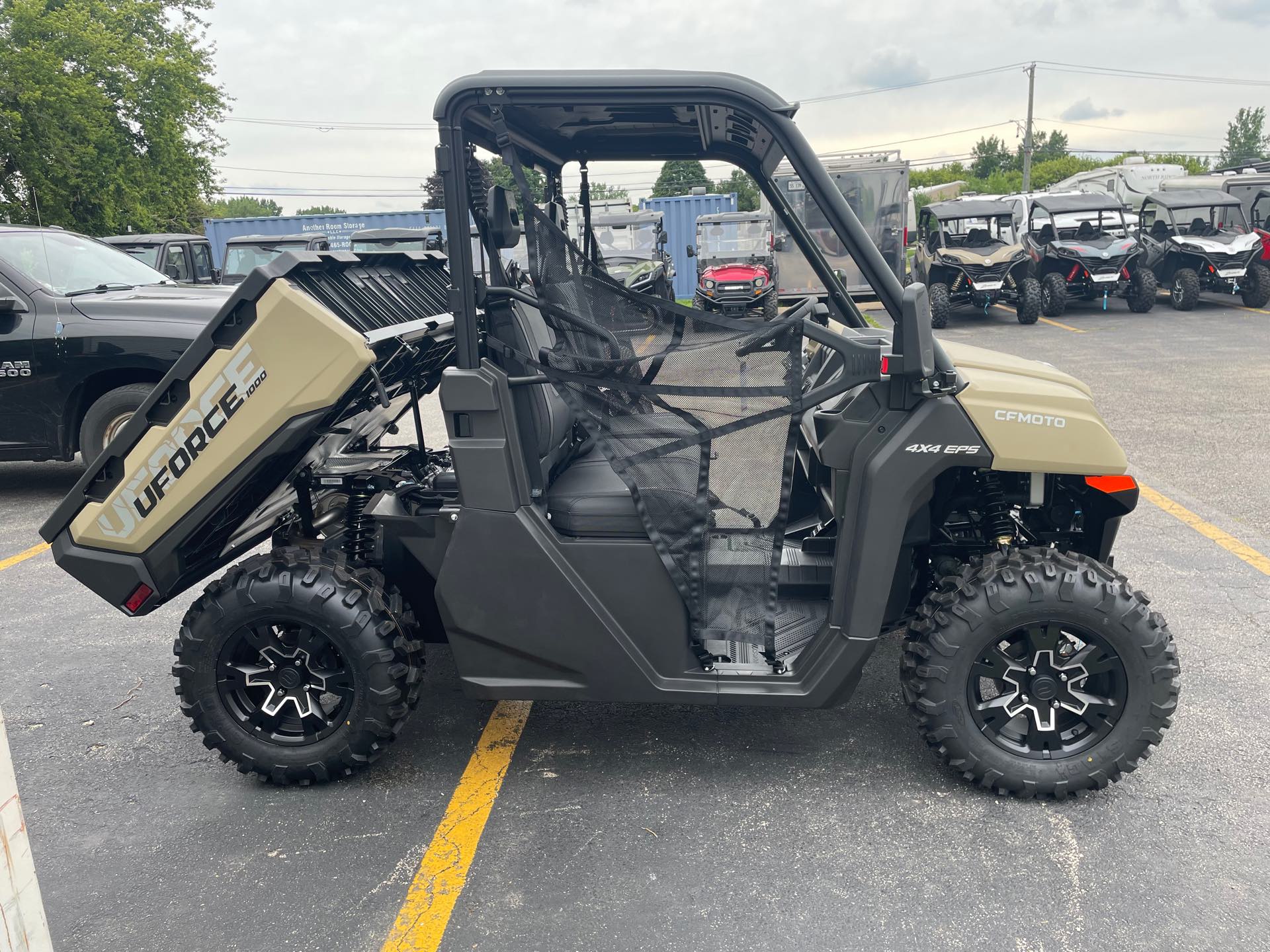 2024 CFMOTO UFORCE 1000 at Randy's Cycle