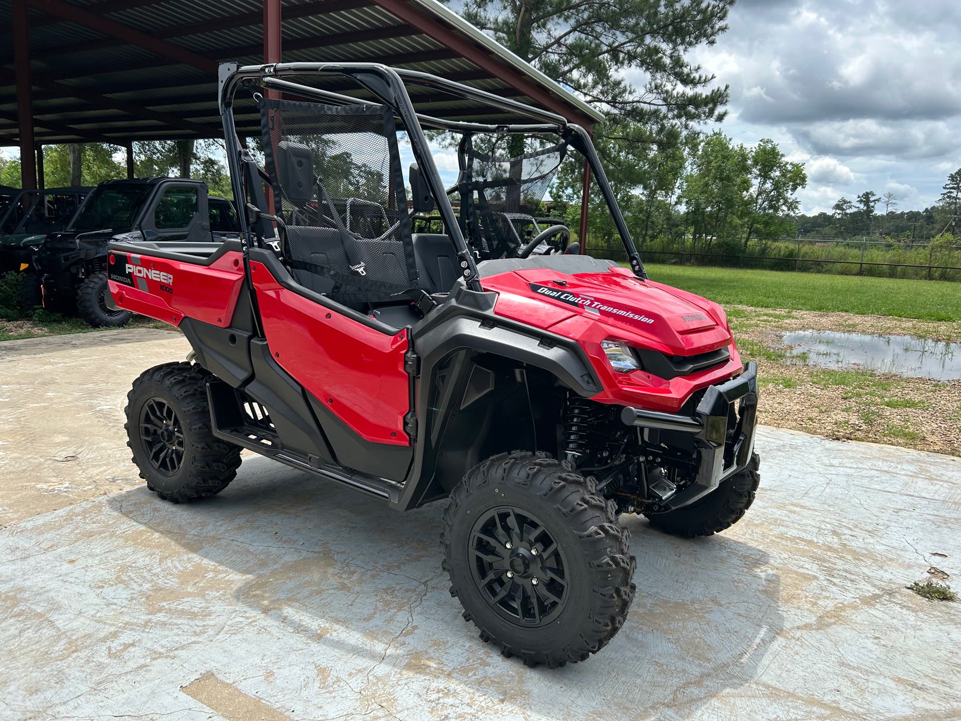 2024 HONDA SXS10M3DR Deluxe at ATV Zone, LLC