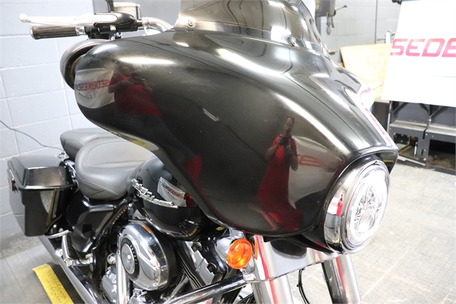 2009 Harley-Davidson Street Glide Base at Friendly Powersports Baton Rouge