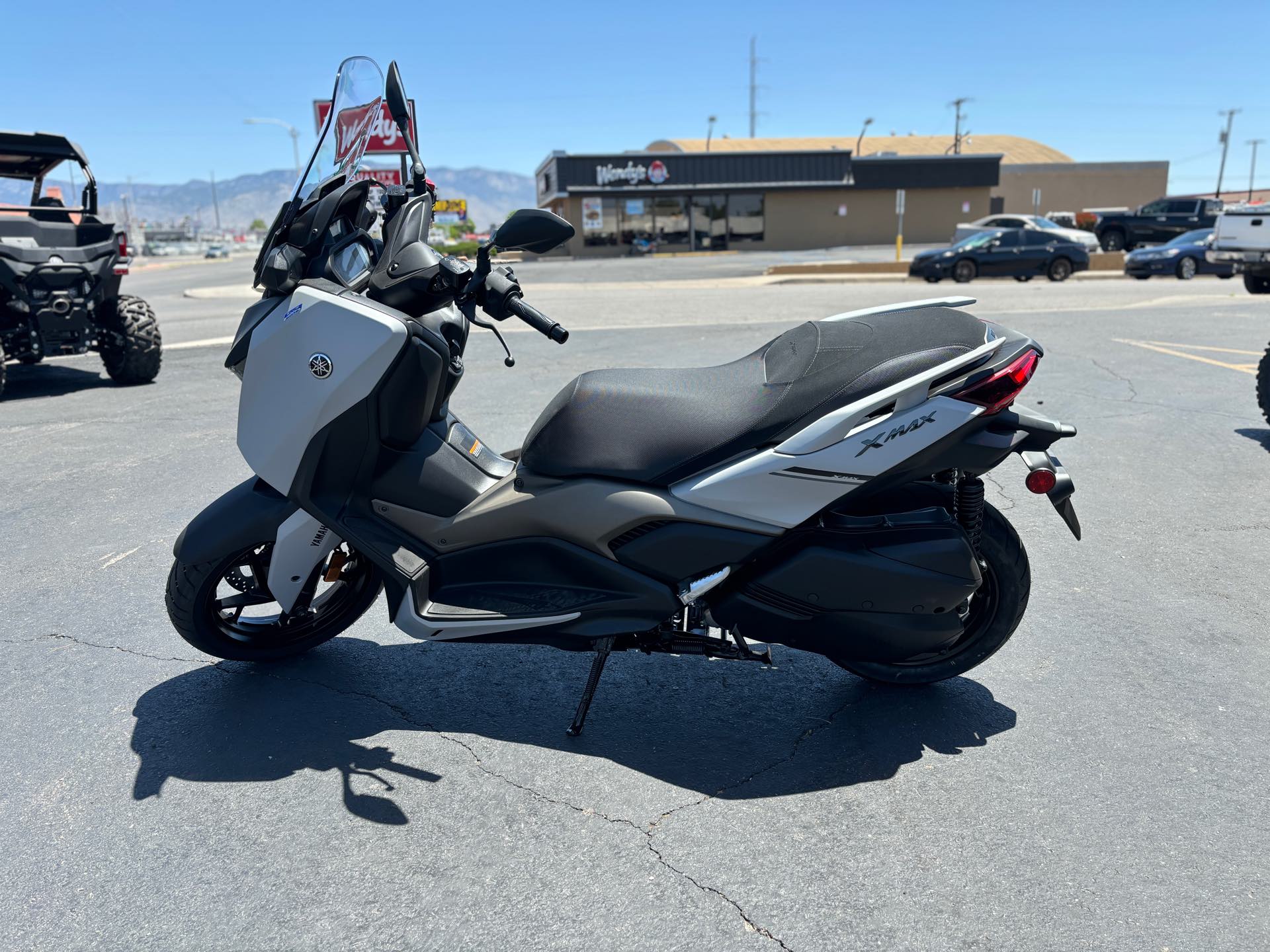 2024 Yamaha XMAX Base at Bobby J's Yamaha, Albuquerque, NM 87110