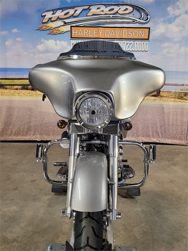 2009 Harley-Davidson Street Glide Base at Hot Rod Harley-Davidson