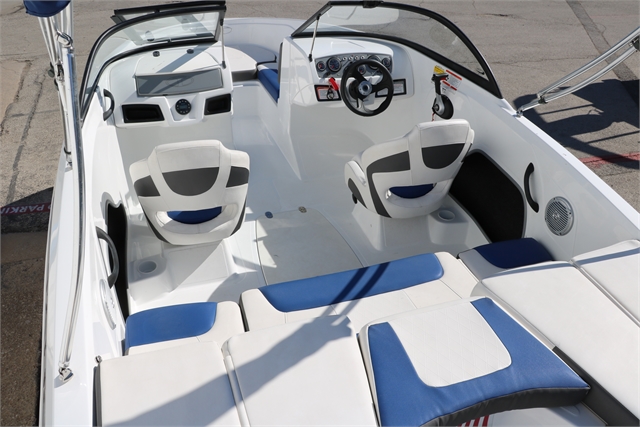 2020 Tahoe 450 TS at Jerry Whittle Boats