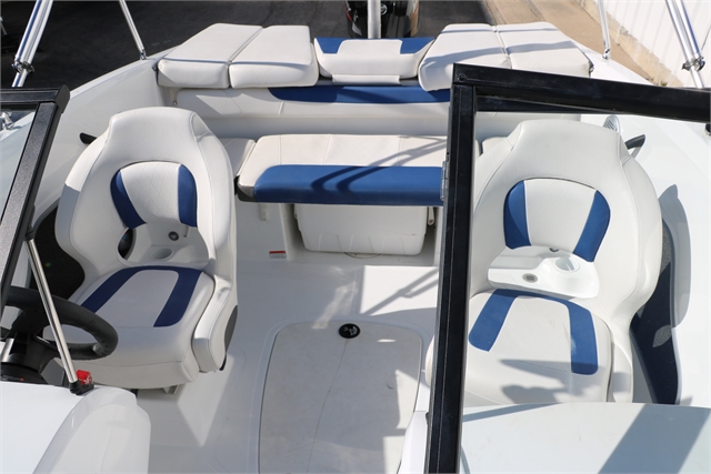 2020 Tahoe 450 TS at Jerry Whittle Boats