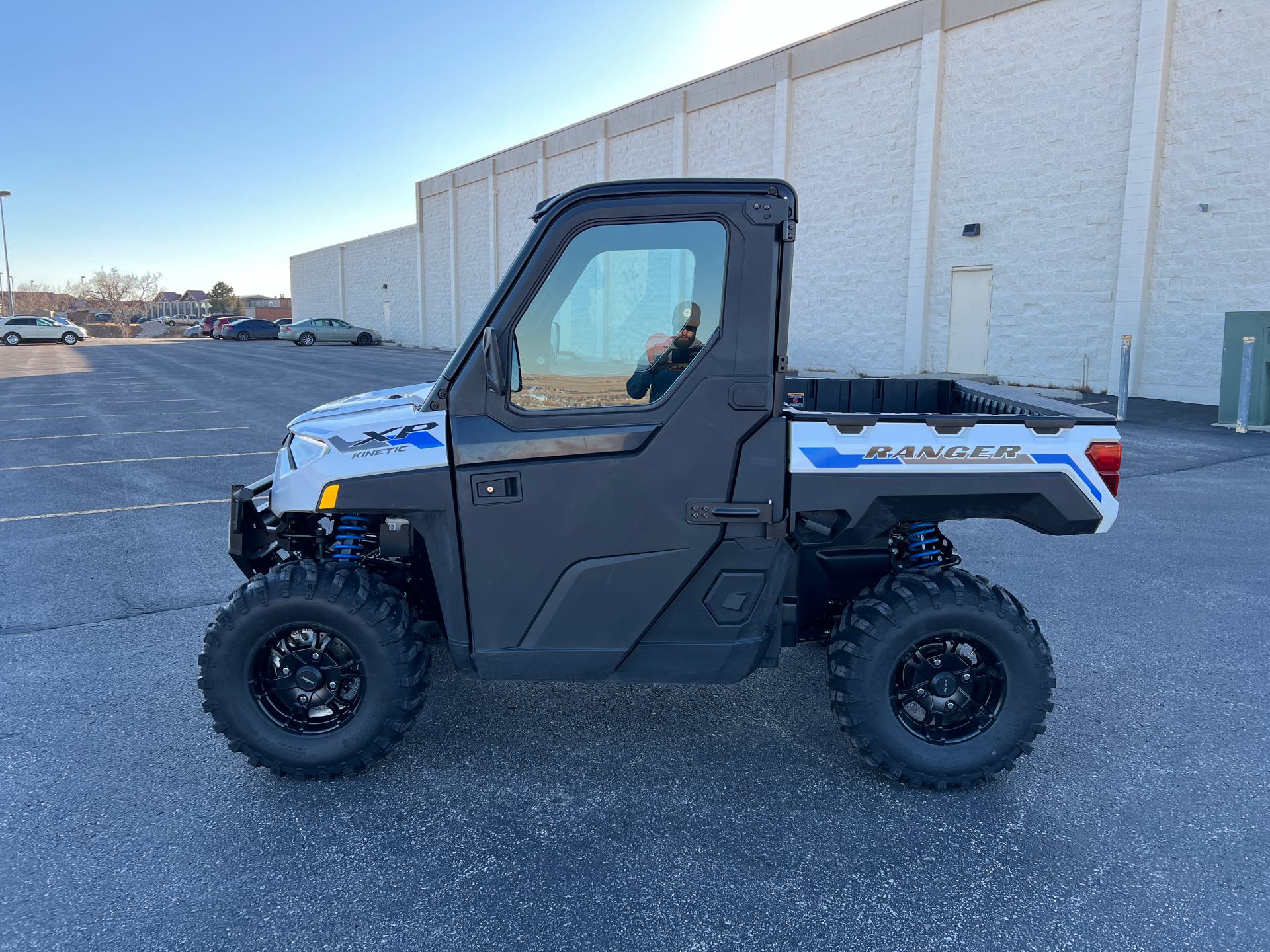 2023 Polaris Ranger XP Kinetic Ultimate at Mount Rushmore Motorsports