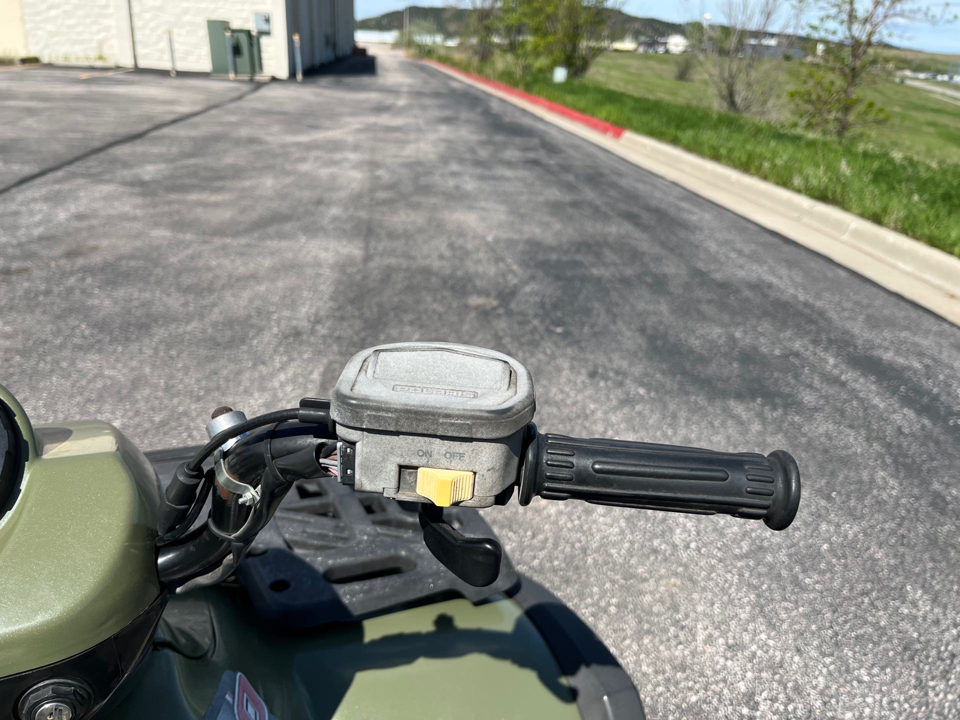 2004 Polaris Sportsman 400 at Mount Rushmore Motorsports