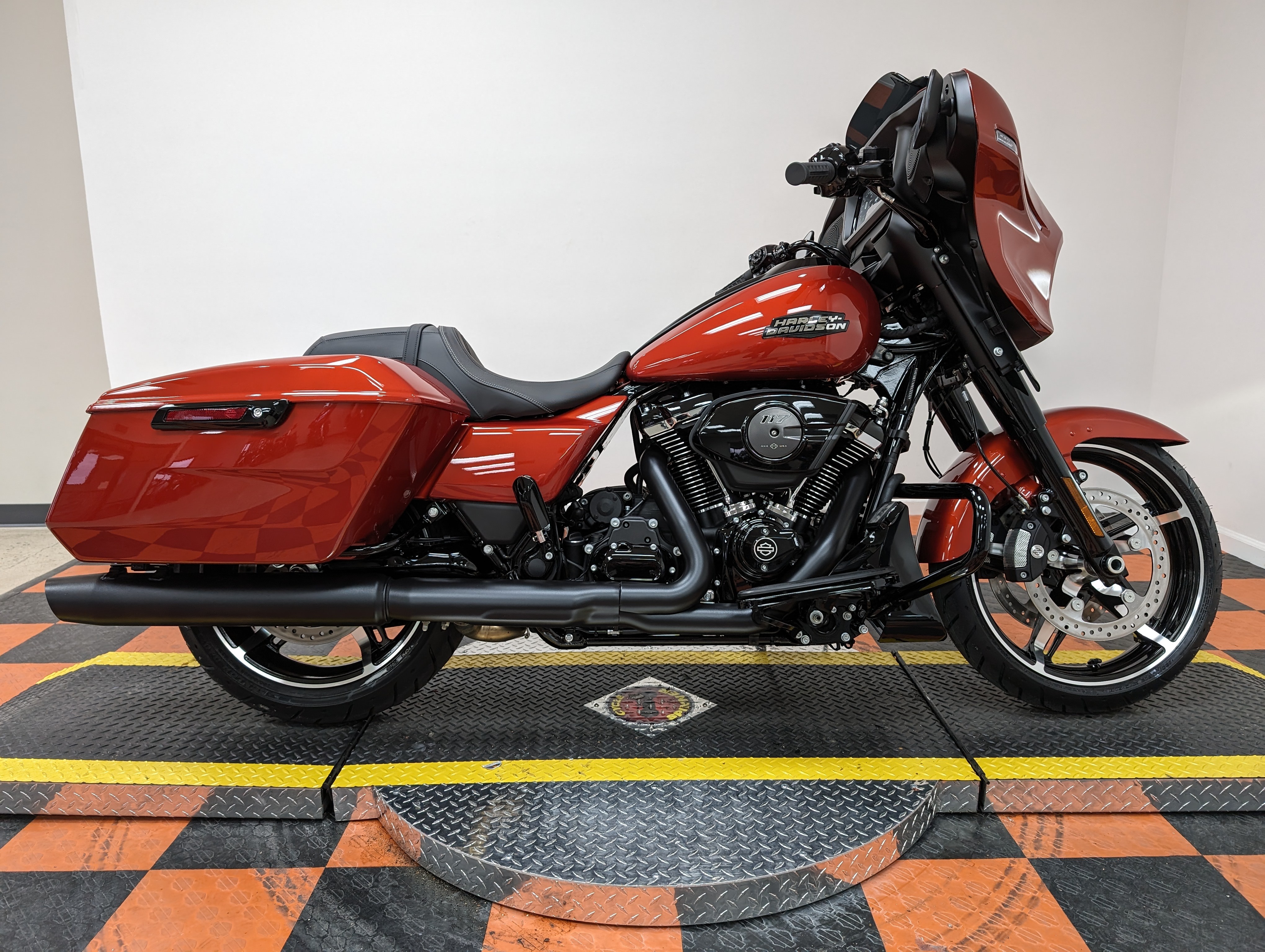 2024 Harley-Davidson Street Glide Base at Harley-Davidson of Indianapolis