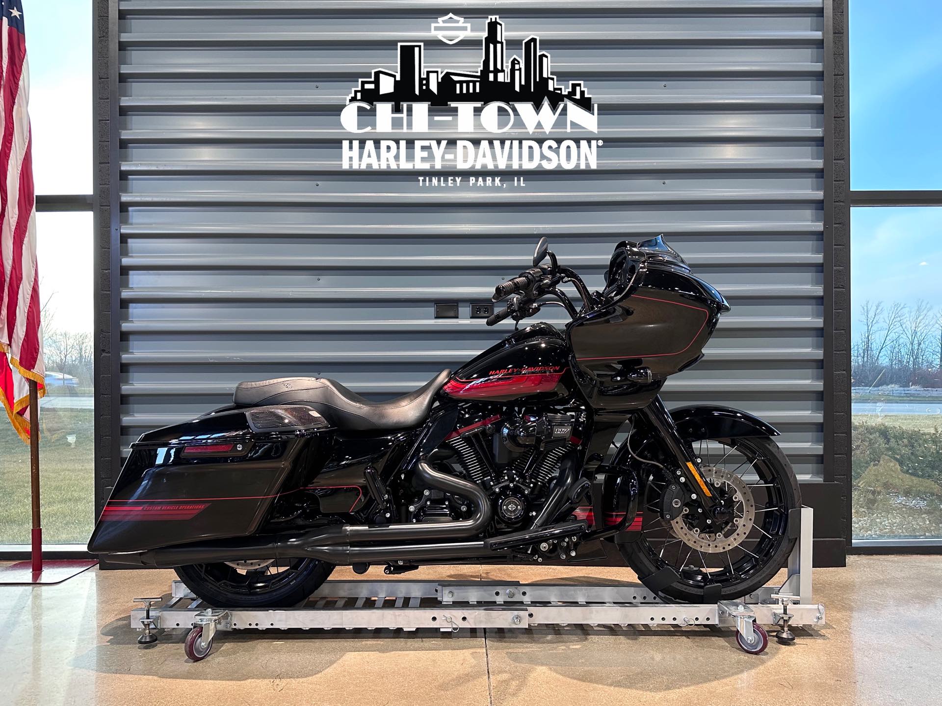 Harley cvo deals road glide 2021