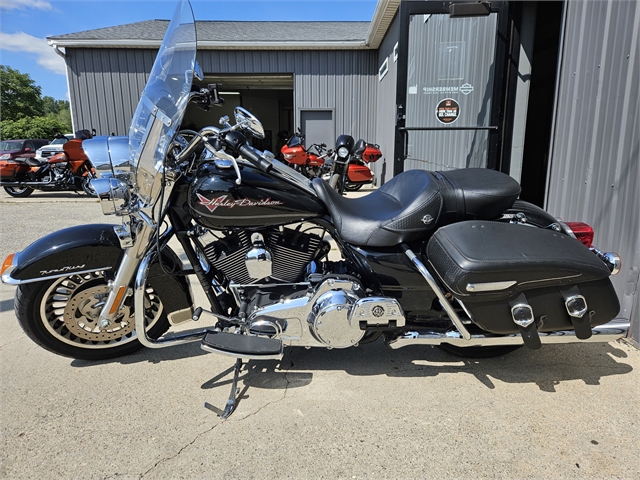 2009 Harley-Davidson Road King Base at Holeshot Harley-Davidson