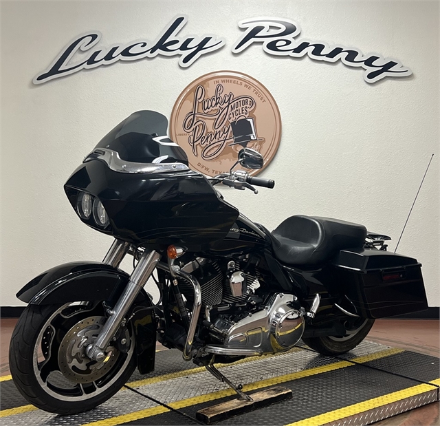 2010 Harley-Davidson Road Glide Custom Base at Lucky Penny Cycles