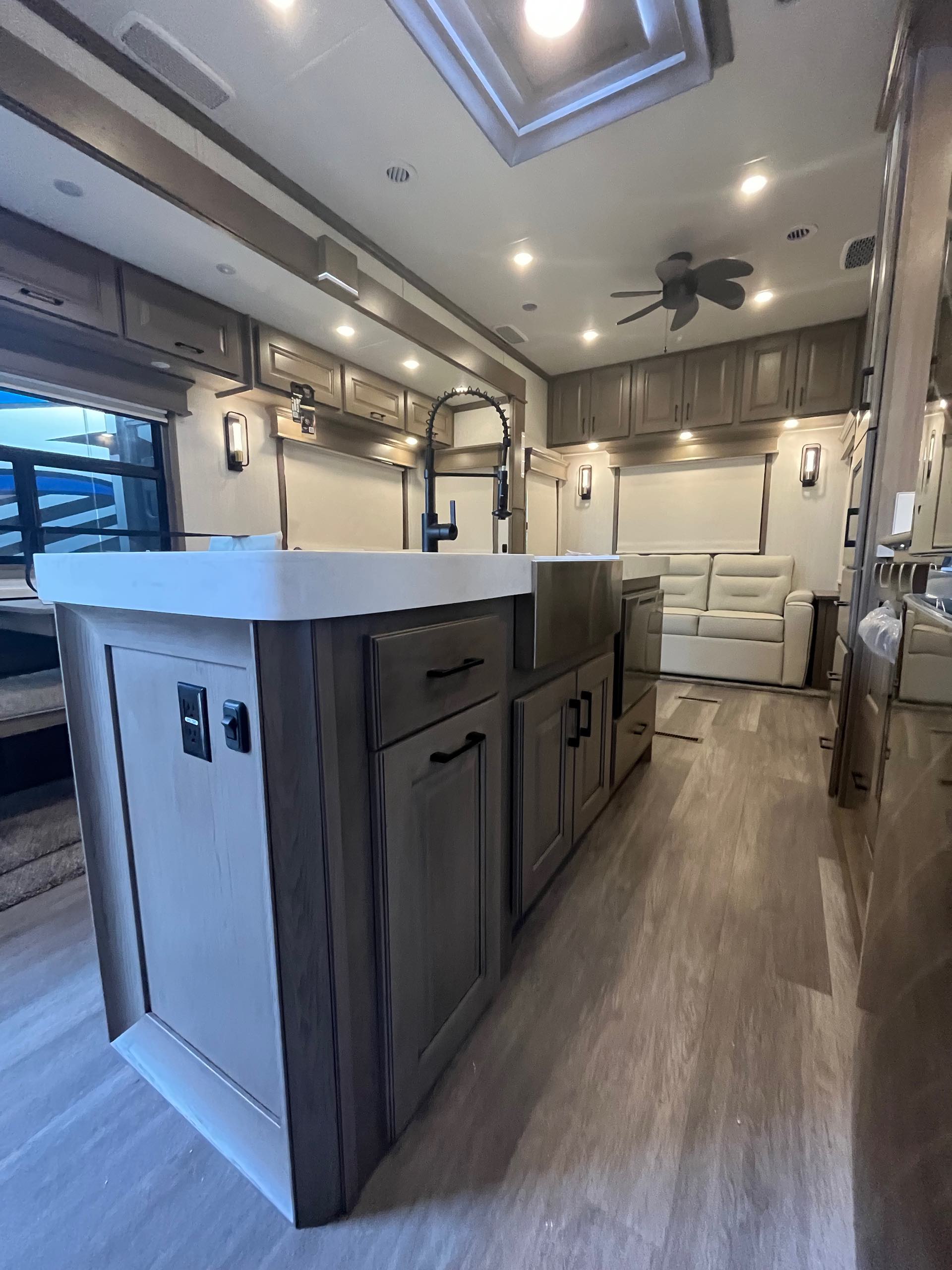 2023 DRV Mobile Suites MS 39DBRS3 at Prosser's Premium RV Outlet