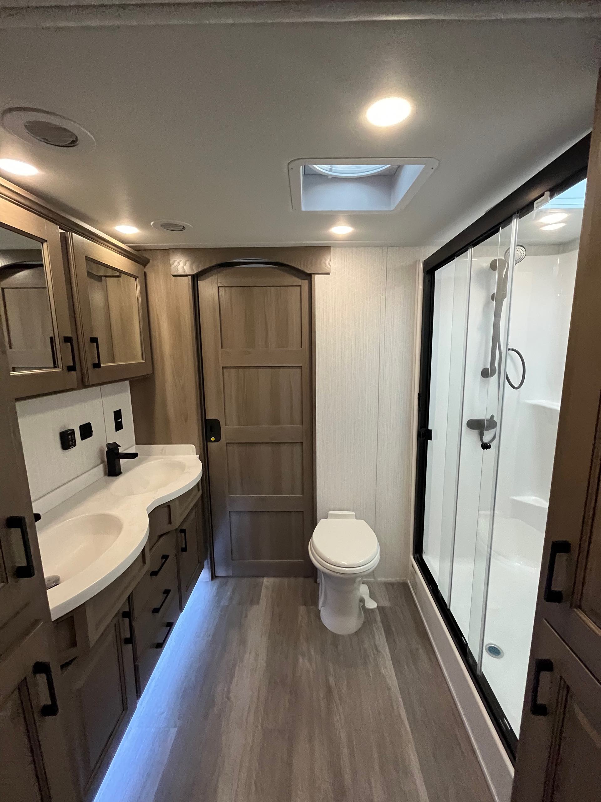 2023 DRV Mobile Suites MS 39DBRS3 at Prosser's Premium RV Outlet